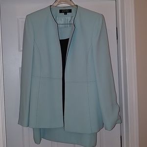 Kasper Womens suit
